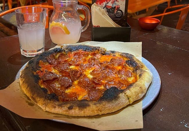 Descuentos en THE PIZZA ONLY TRUE LOVE con Club LA NACION