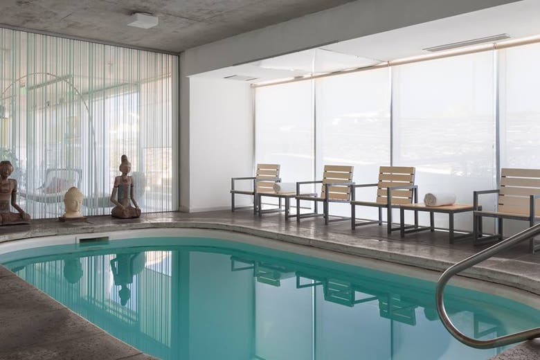 Descuentos en UY PROA SUR HOTEL con Club LA NACION