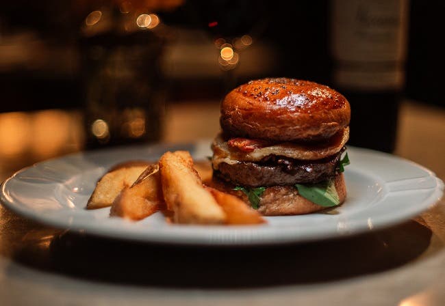 Descuentos en LA CABAÑA con Club LA NACION