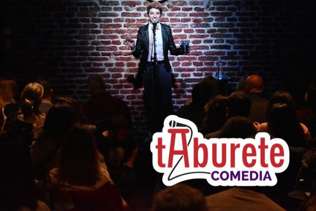 Descuentos en TABURETE COMEDIA con Club LA NACION