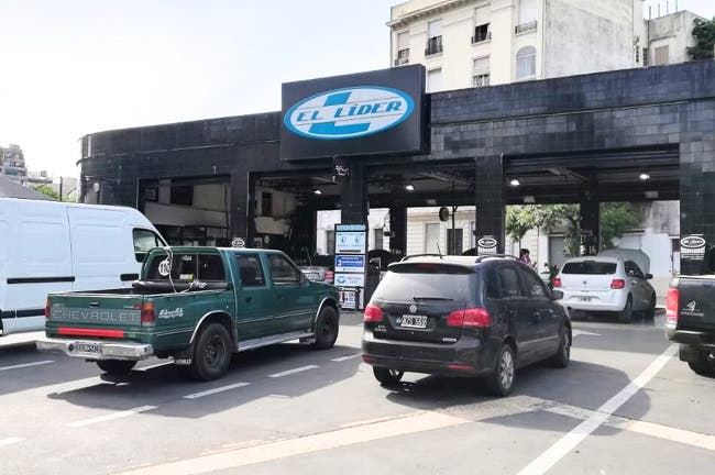 Descuentos en EL LÍDER LUBRICENTRO con Club LA NACION